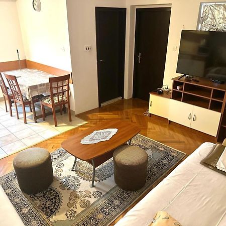 Apartments With A Parking Space Novi Vinodolski - 5514 외부 사진