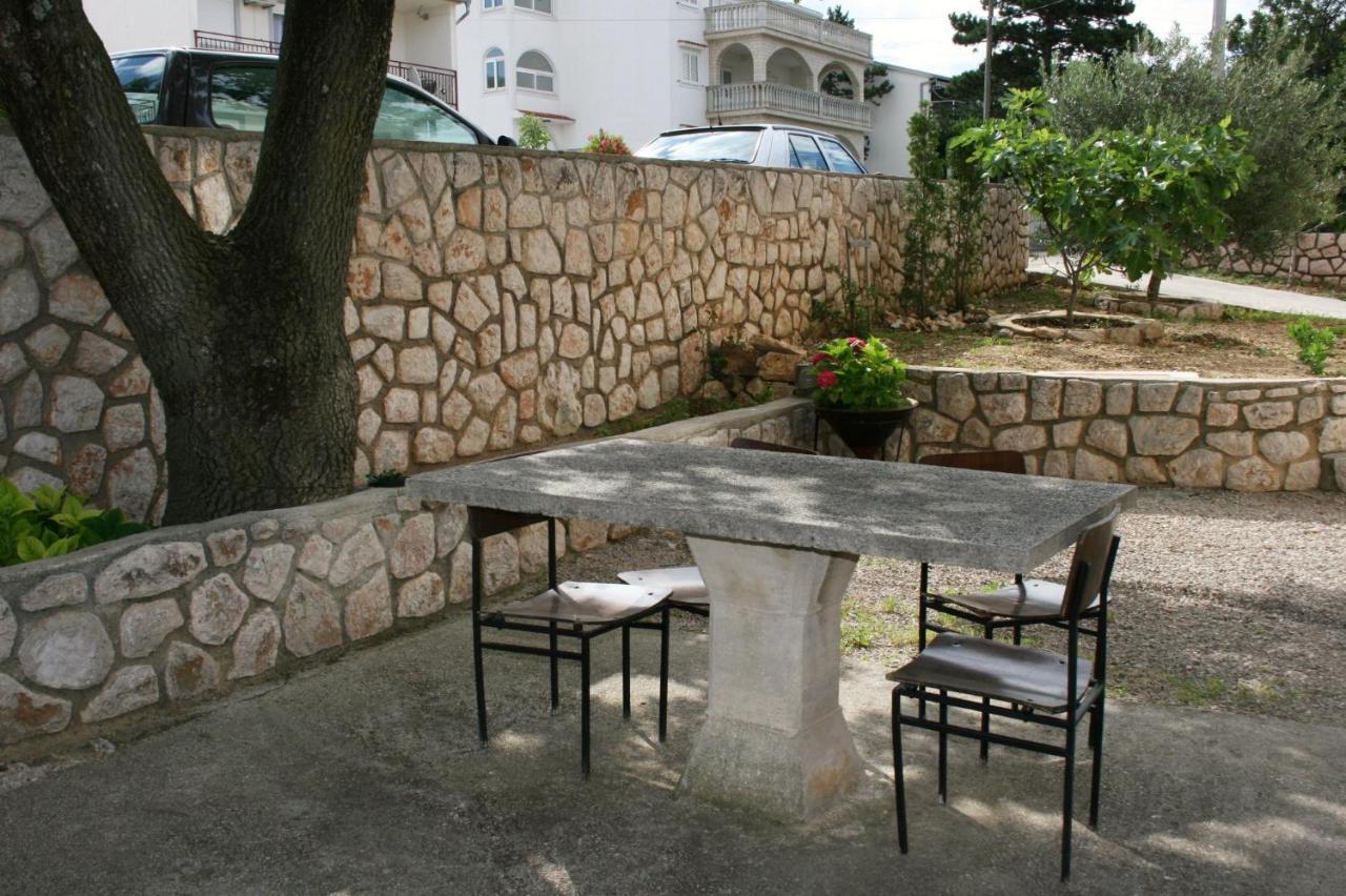 Apartments With A Parking Space Novi Vinodolski - 5514 외부 사진