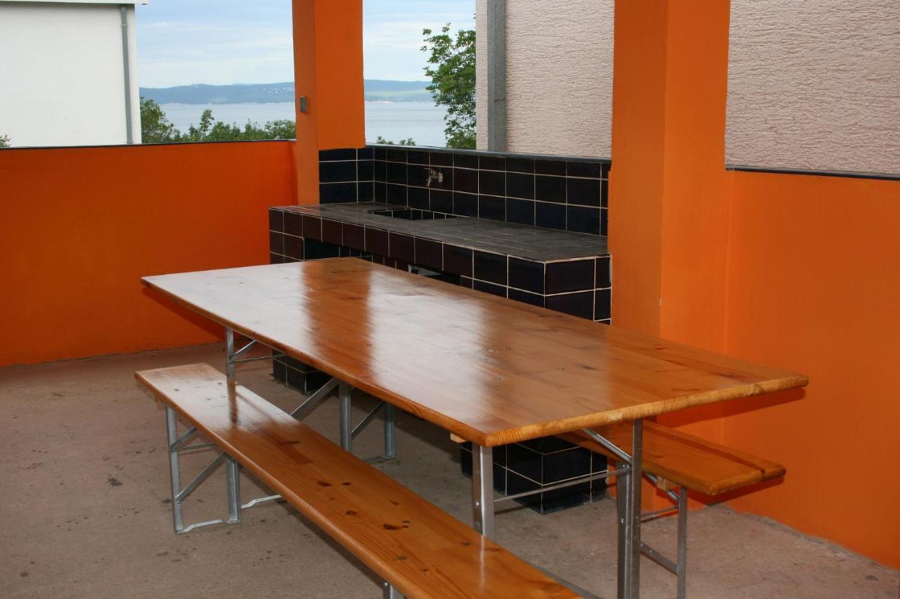 Apartments With A Parking Space Novi Vinodolski - 5514 외부 사진